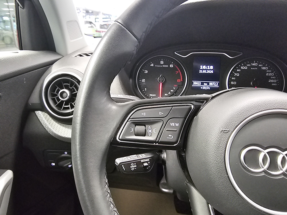 Audi Q2 – Foto 16