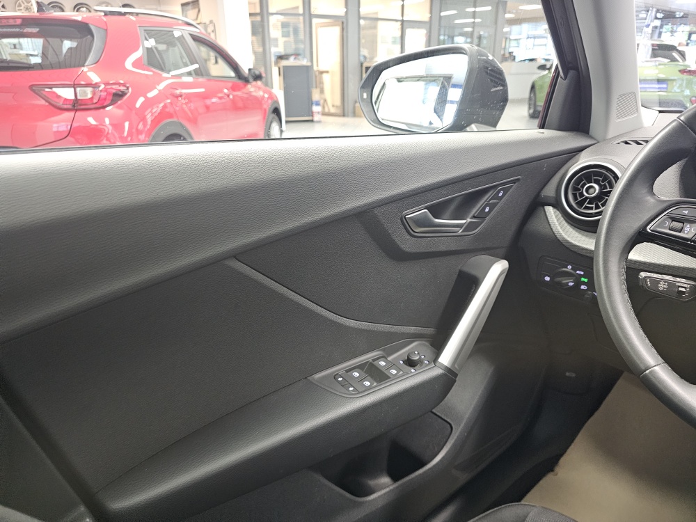 Audi Q2 – Foto 17
