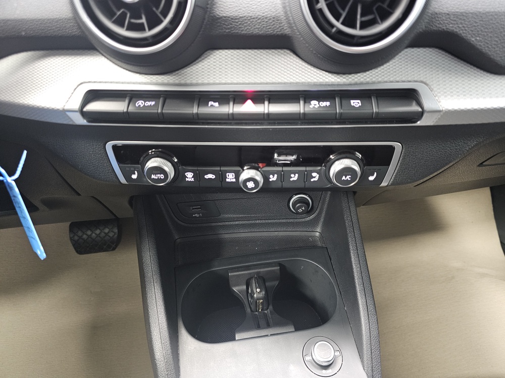 Audi Q2 – Foto 8