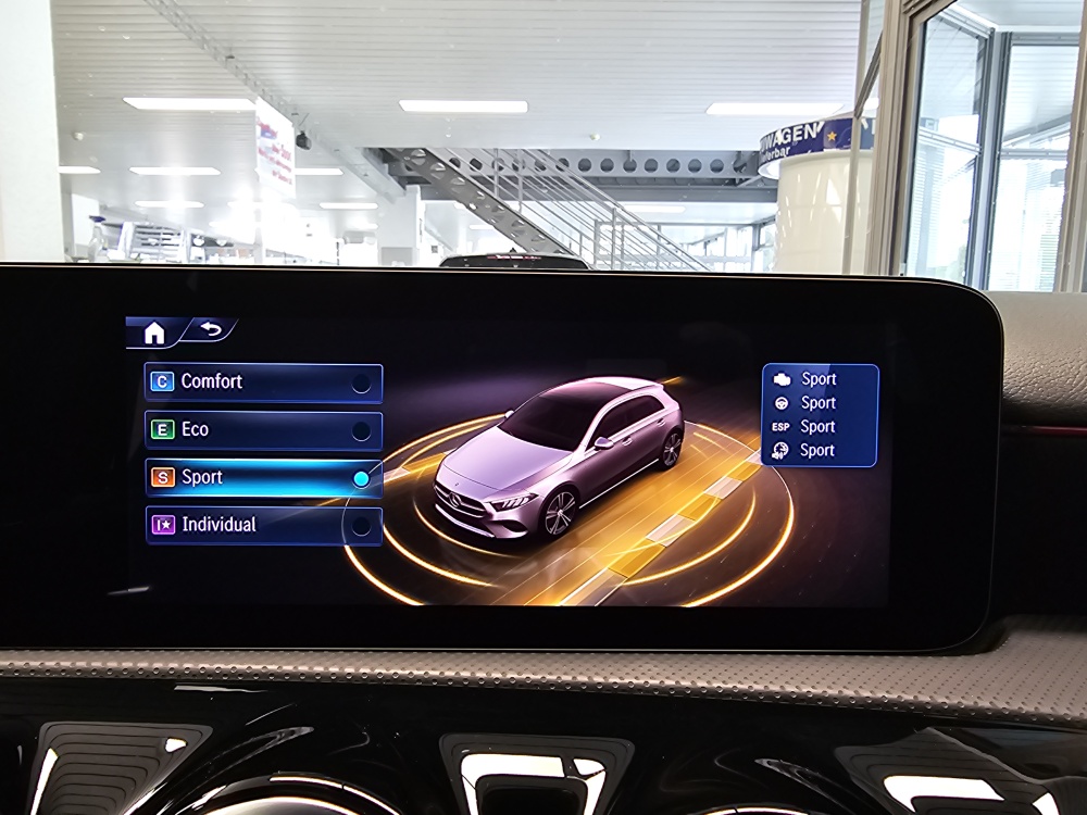 Mercedes-Benz A 200 – Foto 19