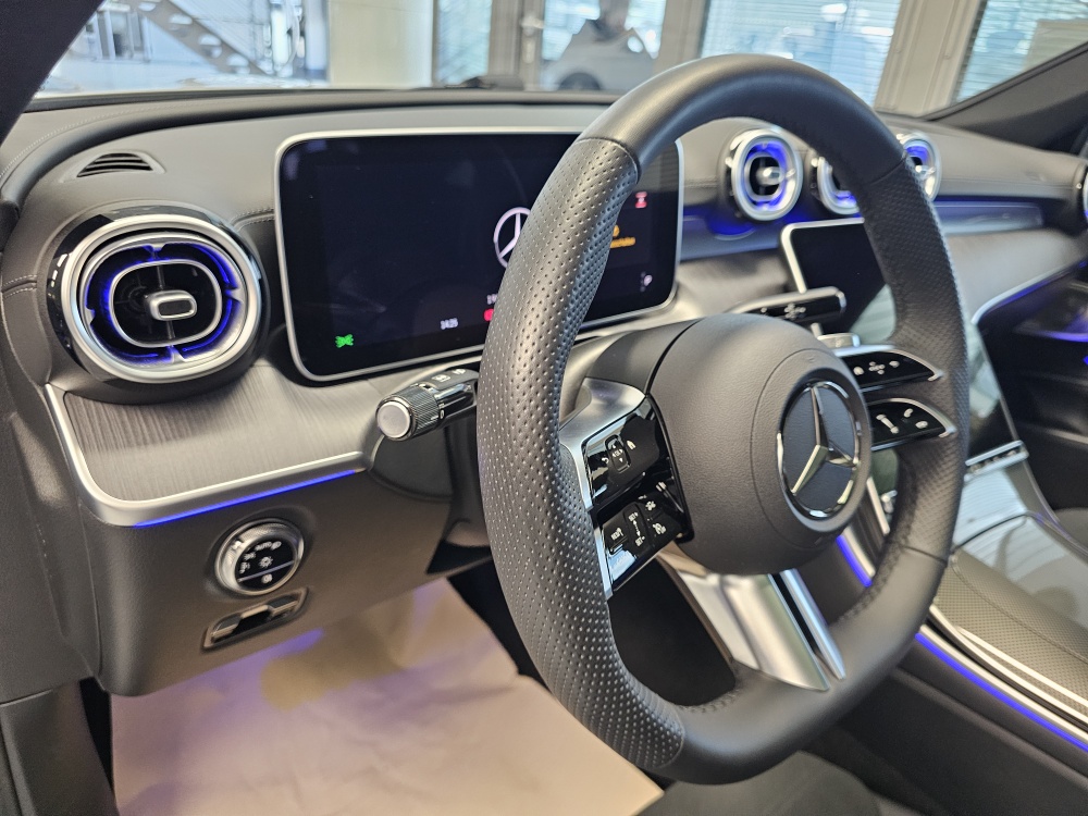 Mercedes-Benz CLE 300 – Foto 23