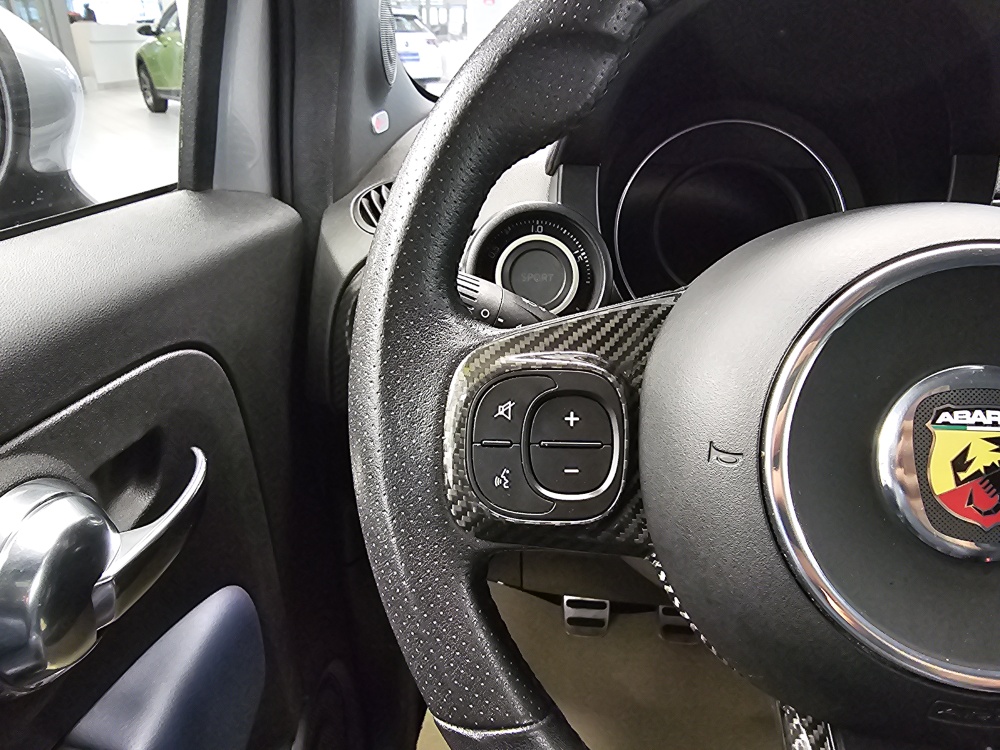 Abarth 695 – Foto 14