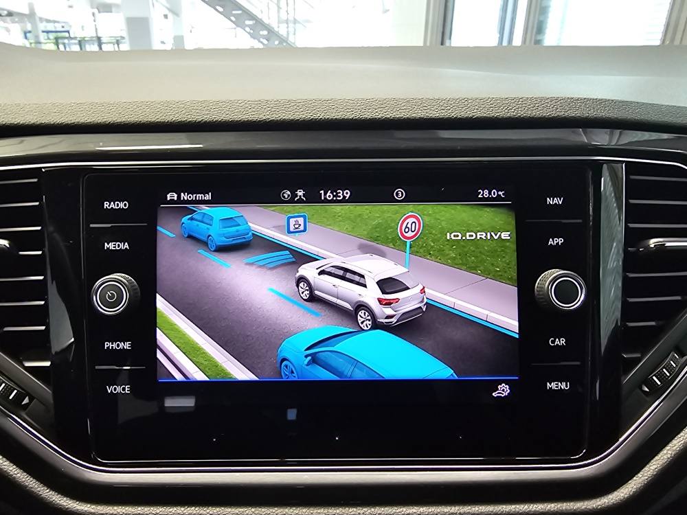 VW T-Roc – Foto 14