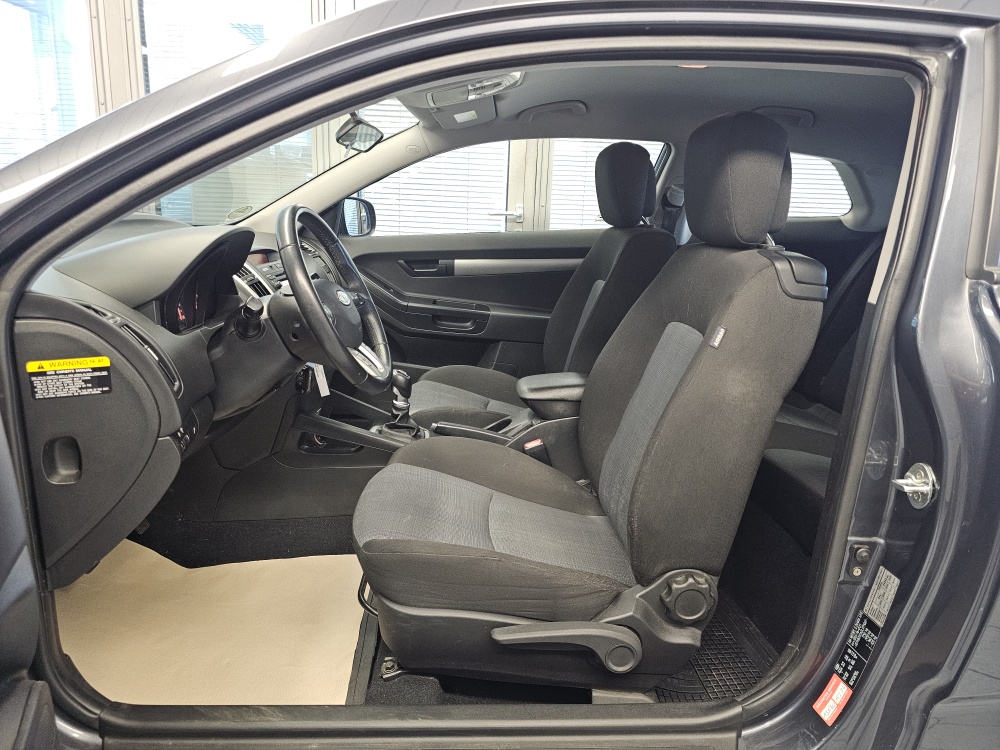 Kia Ceed – Foto 17