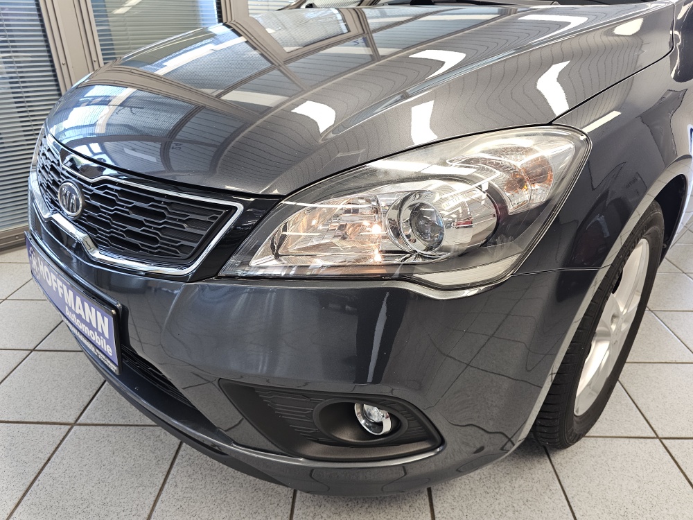 Kia Ceed – Foto 20