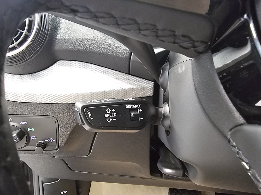 Audi Q2 – Foto 21