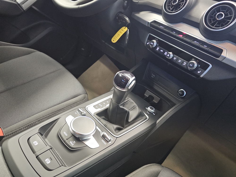 Audi Q2 – Foto 8