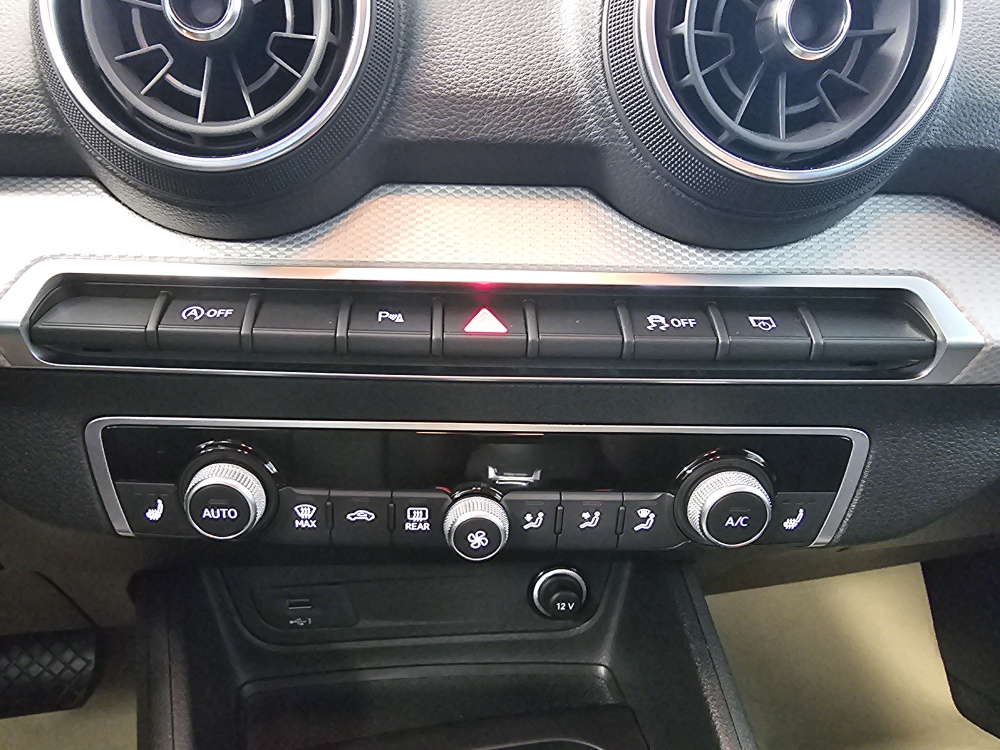 Audi Q2 – Foto 9