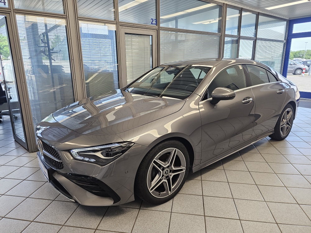 Mercedes-Benz CLA 200 AMG Adv. Plus