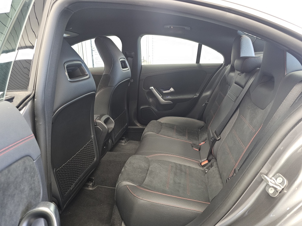 Mercedes-Benz CLA 200 – Foto 4