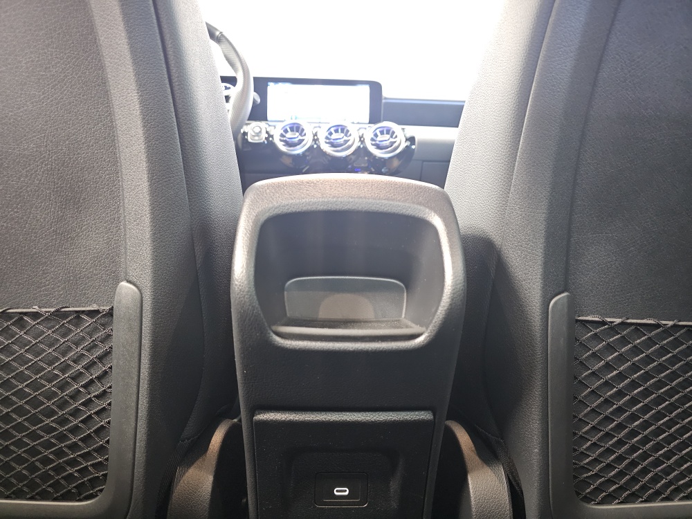Mercedes-Benz CLA 200 – Foto 5