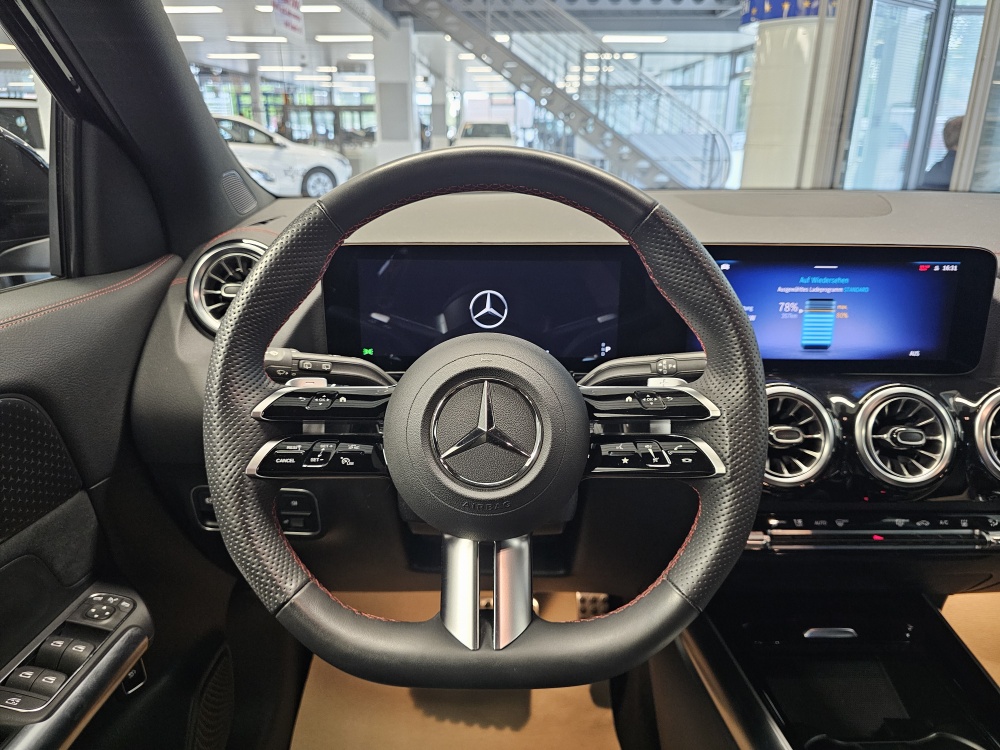 Mercedes-Benz EQA 250+ – Foto 27