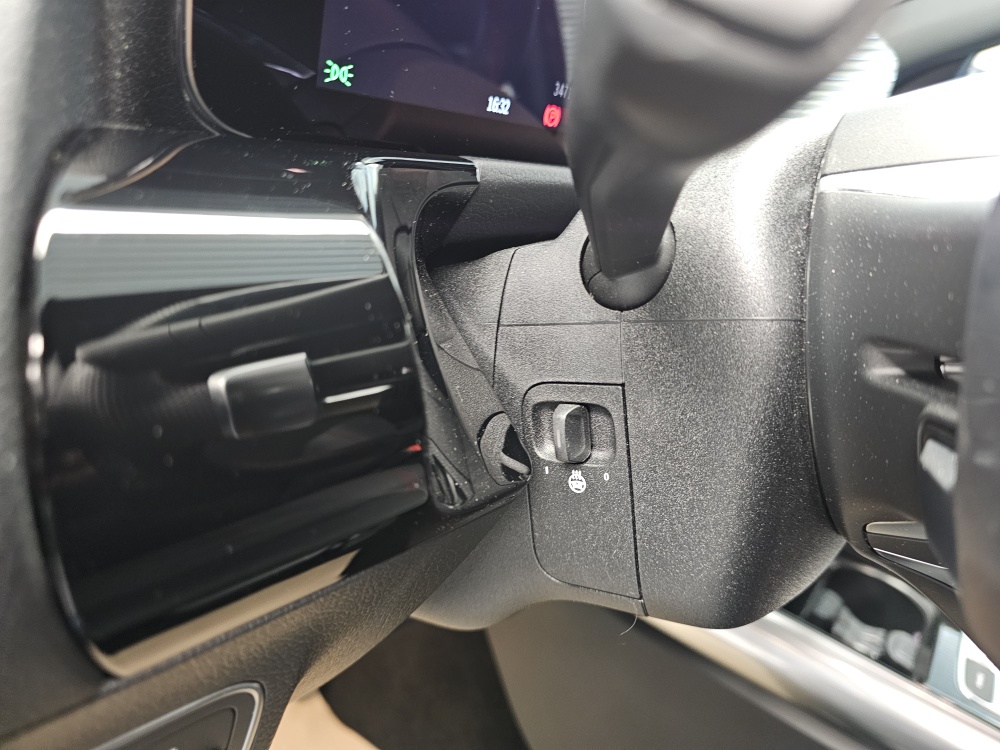 Mercedes-Benz EQA 250+ – Foto 29