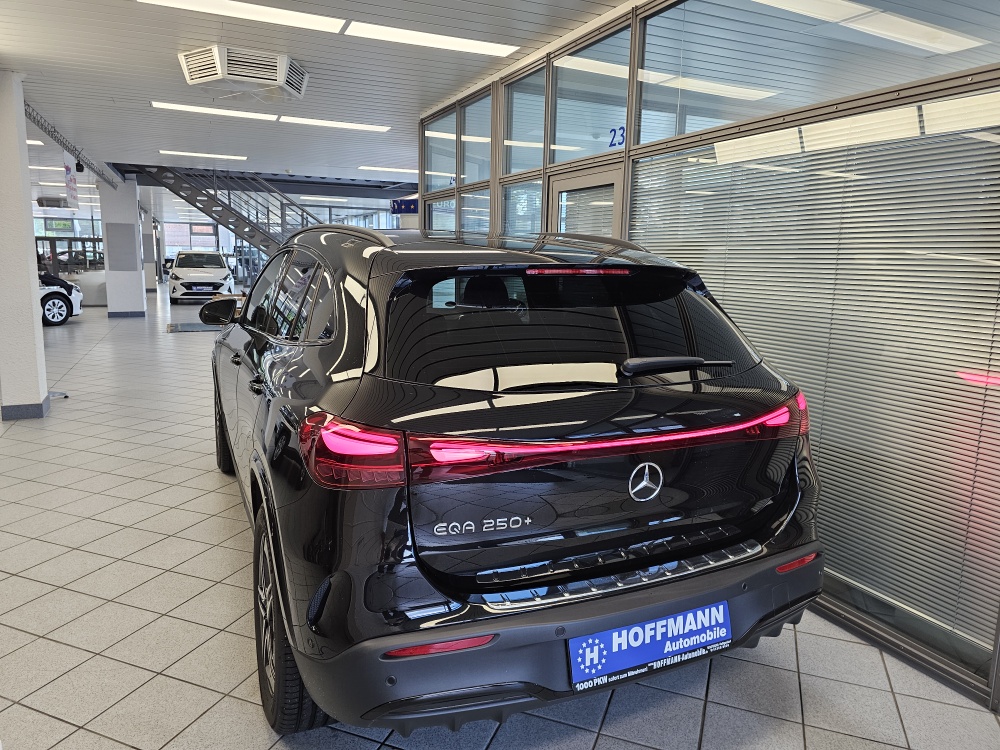 Mercedes-Benz EQA 250+ – Foto 5