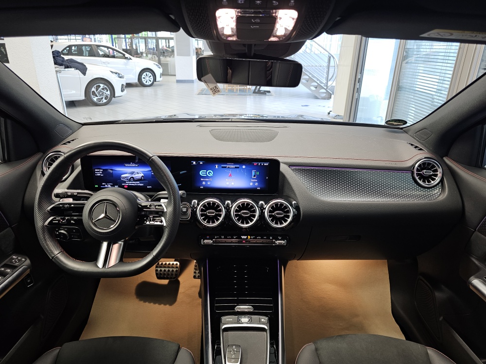 Mercedes-Benz EQA 250+ – Foto 9