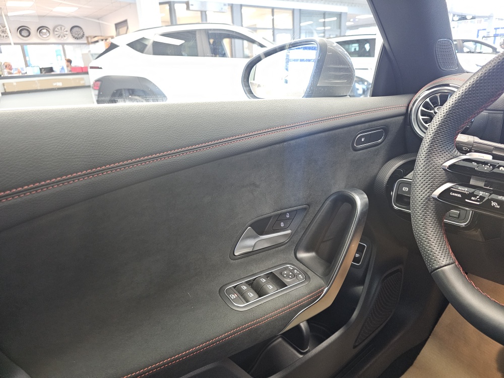 Mercedes-Benz CLA 200 – Foto 23