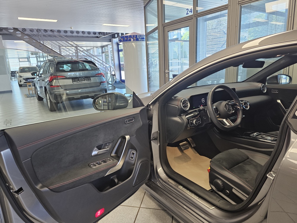 Mercedes-Benz CLA 200 – Foto 29