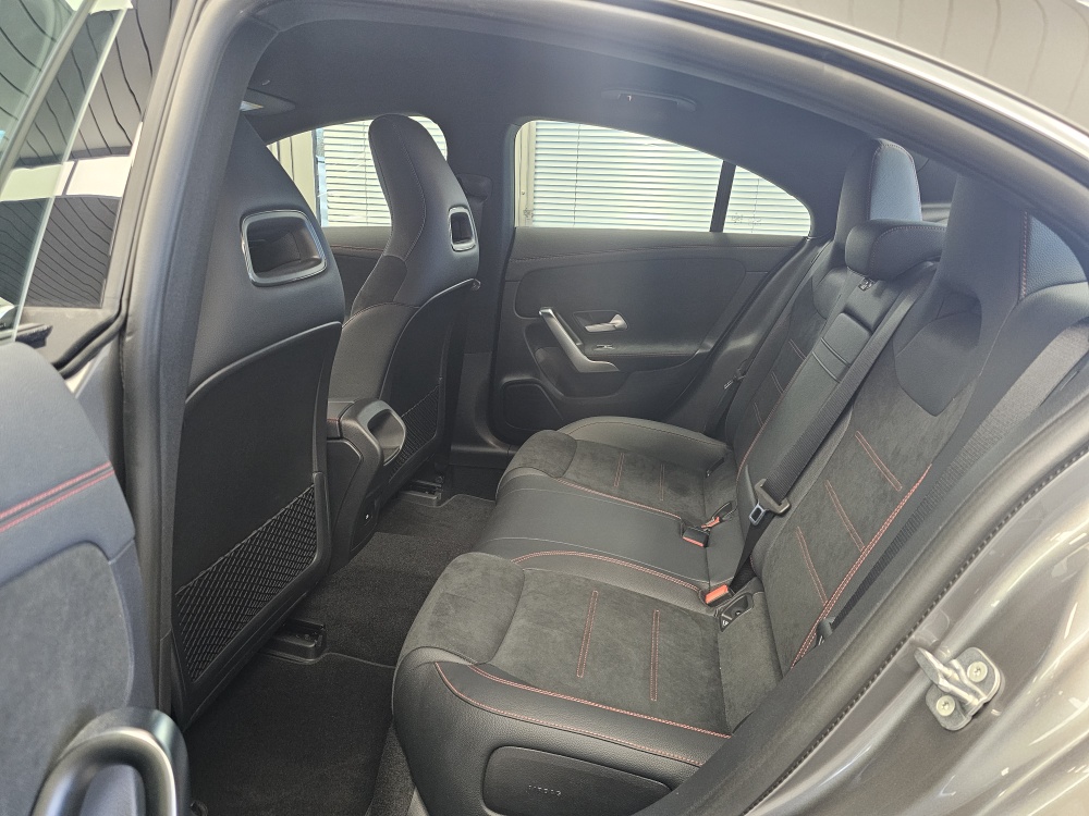 Mercedes-Benz CLA 200 – Foto 4