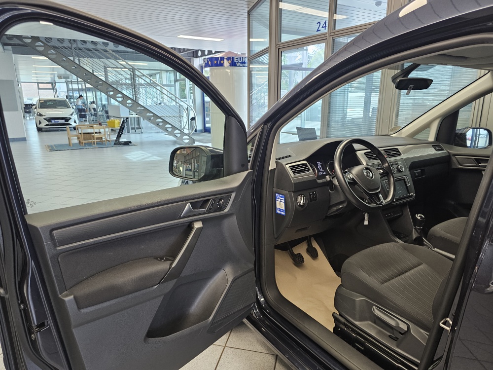 VW Caddy – Foto 20