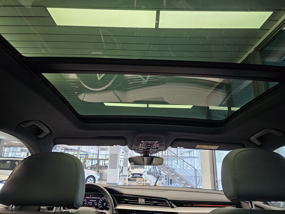 Audi e-tron – Foto 9