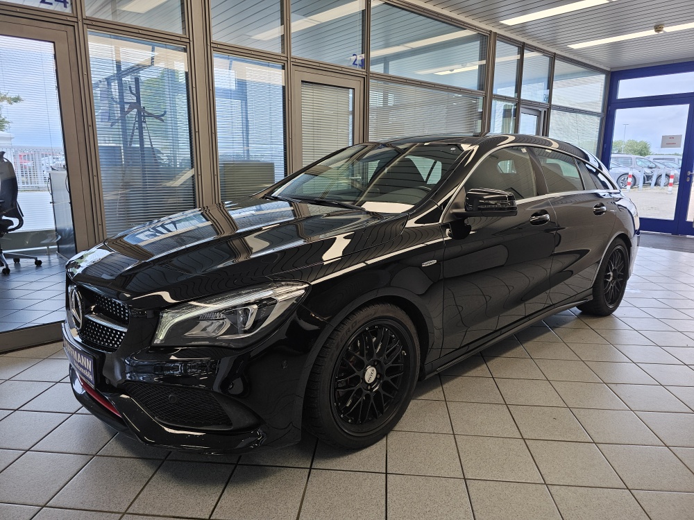 Mercedes-Benz CLA 250 Shooting Brake AMG Line