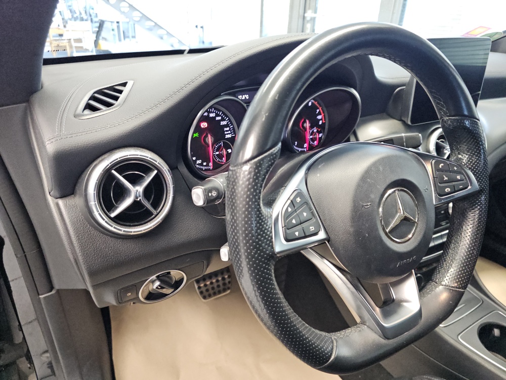 Mercedes-Benz CLA 250 Shooting Brake – Foto 18