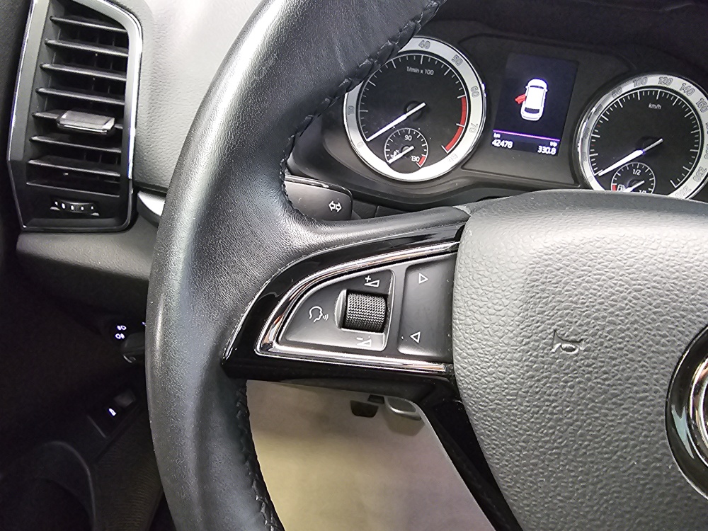 Skoda Karoq – Foto 20