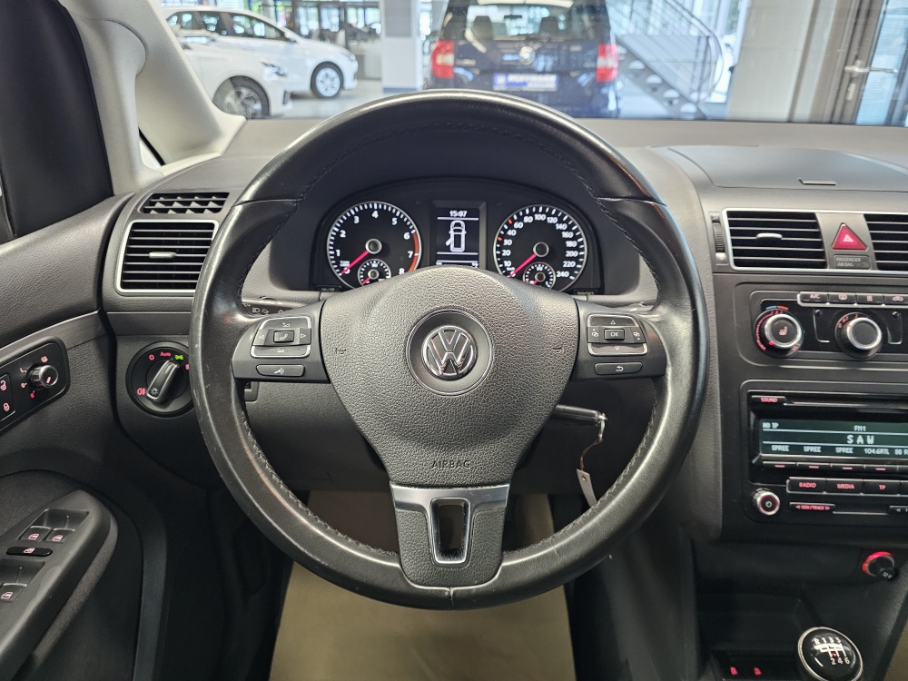 VW Touran – Foto 11
