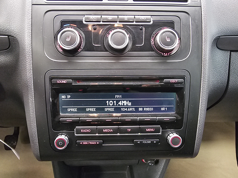 VW Touran – Foto 7