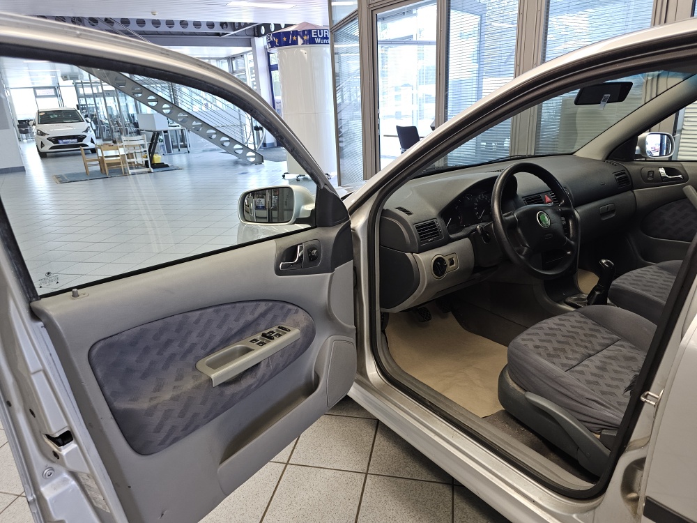Skoda Octavia Combi – Foto 13
