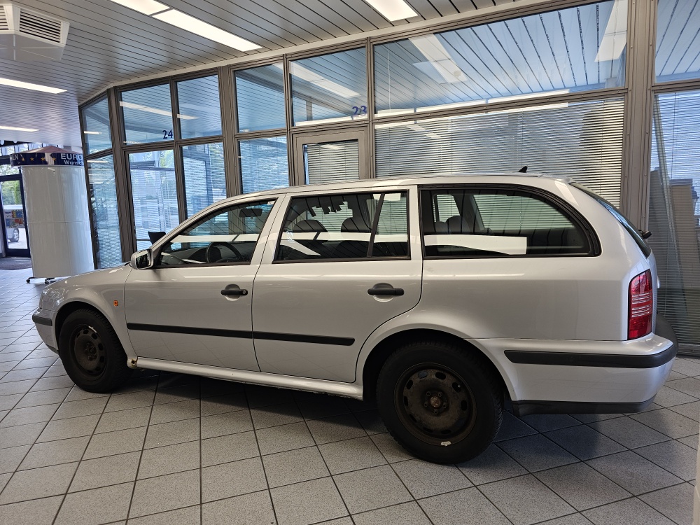Skoda Octavia Combi – Foto 14