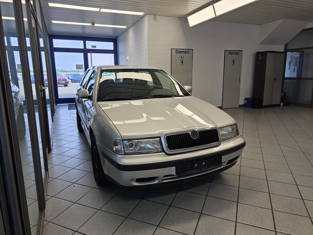 Skoda Octavia Combi – Foto 17