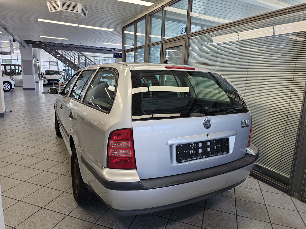 Skoda Octavia Combi – Foto 3