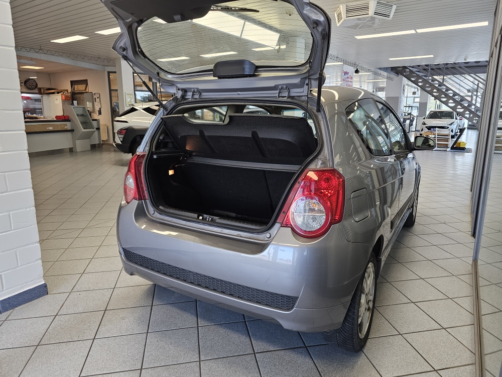 Chevrolet Aveo – Foto 2