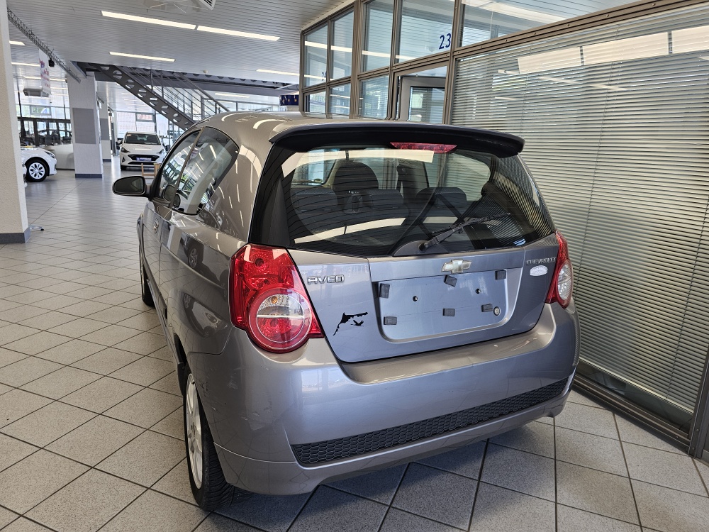 Chevrolet Aveo – Foto 3