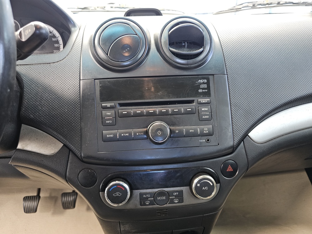Chevrolet Aveo – Foto 5