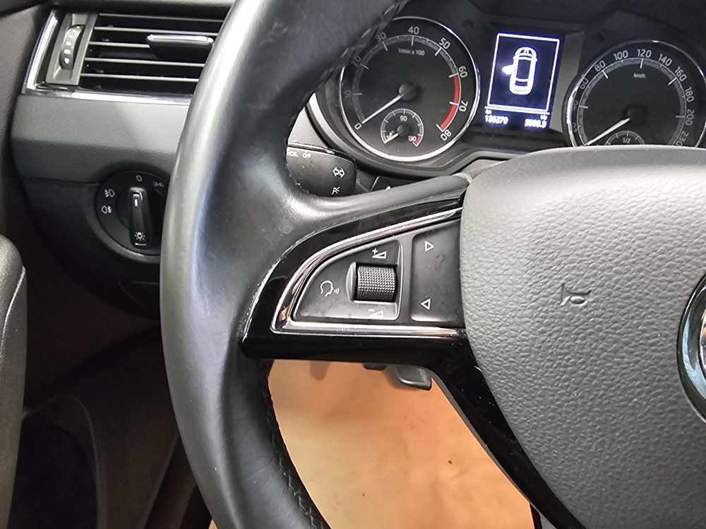 Skoda Octavia Combi – Foto 16