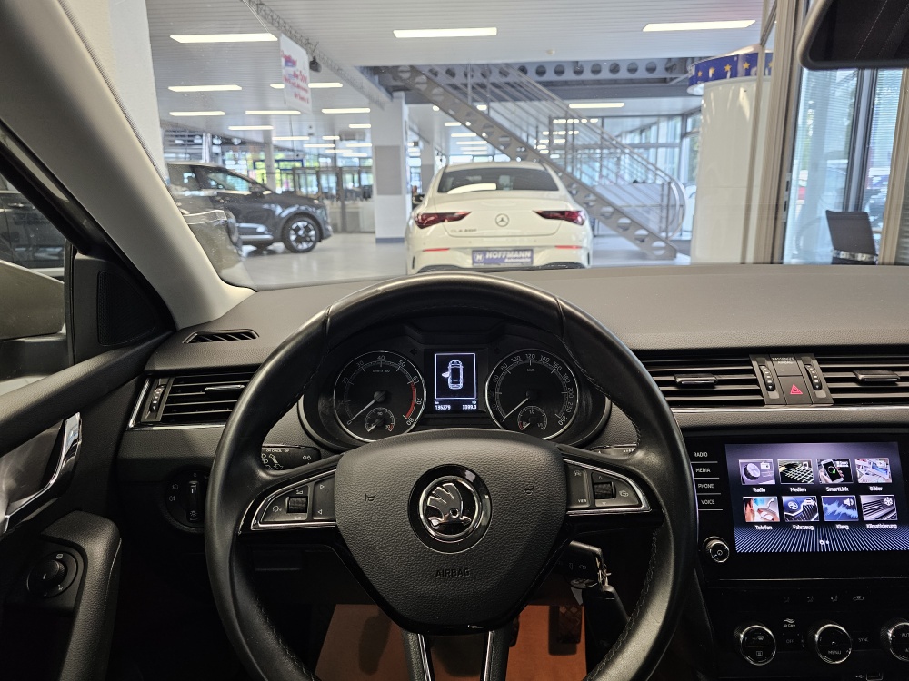 Skoda Octavia Combi – Foto 18