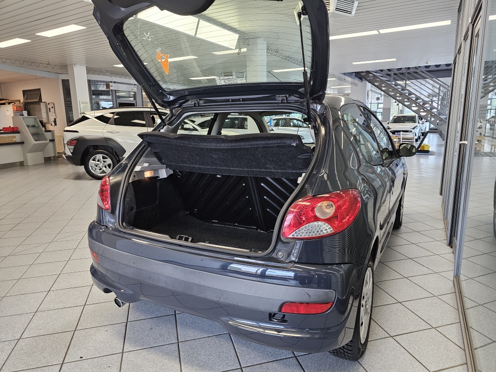 Peugeot 206 – Foto 2