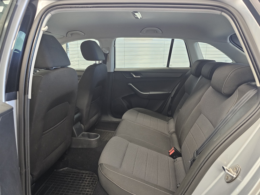 Skoda Rapid Spaceback – Foto 4