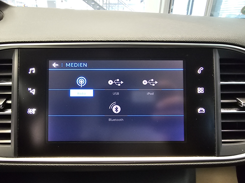 Peugeot 308 SW – Foto 10