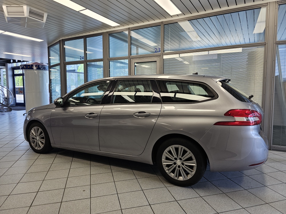 Peugeot 308 SW – Foto 19