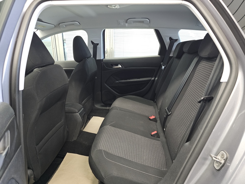 Peugeot 308 SW – Foto 4