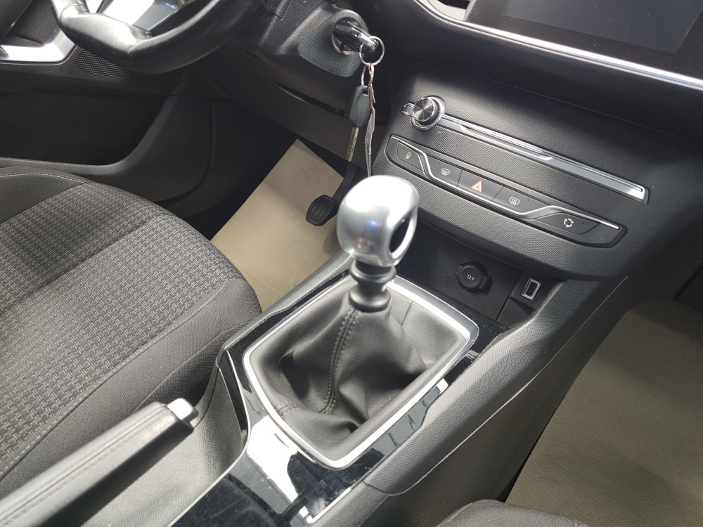 Peugeot 308 SW – Foto 6