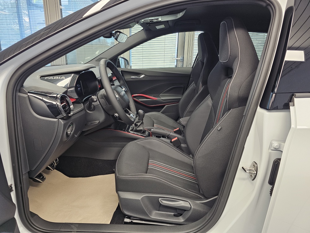 Skoda Fabia – Foto 23