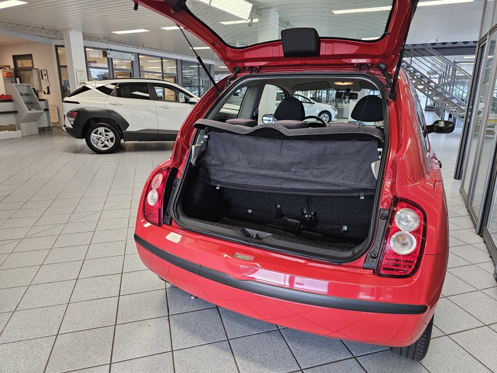 Nissan Micra – Foto 2