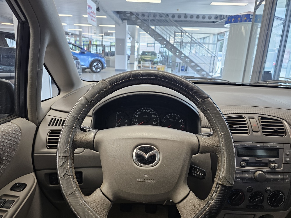 Mazda Premacy – Foto 10