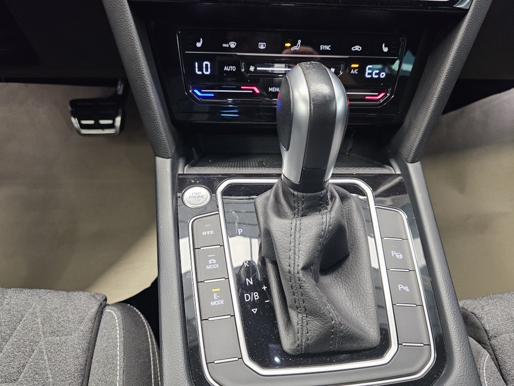 VW Passat Variant – Foto 11