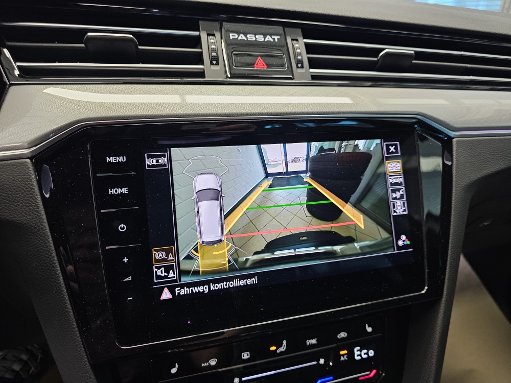 VW Passat Variant – Foto 25