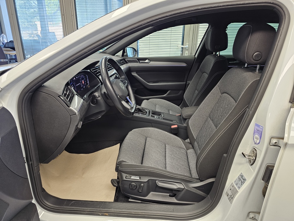 VW Passat Variant – Foto 27